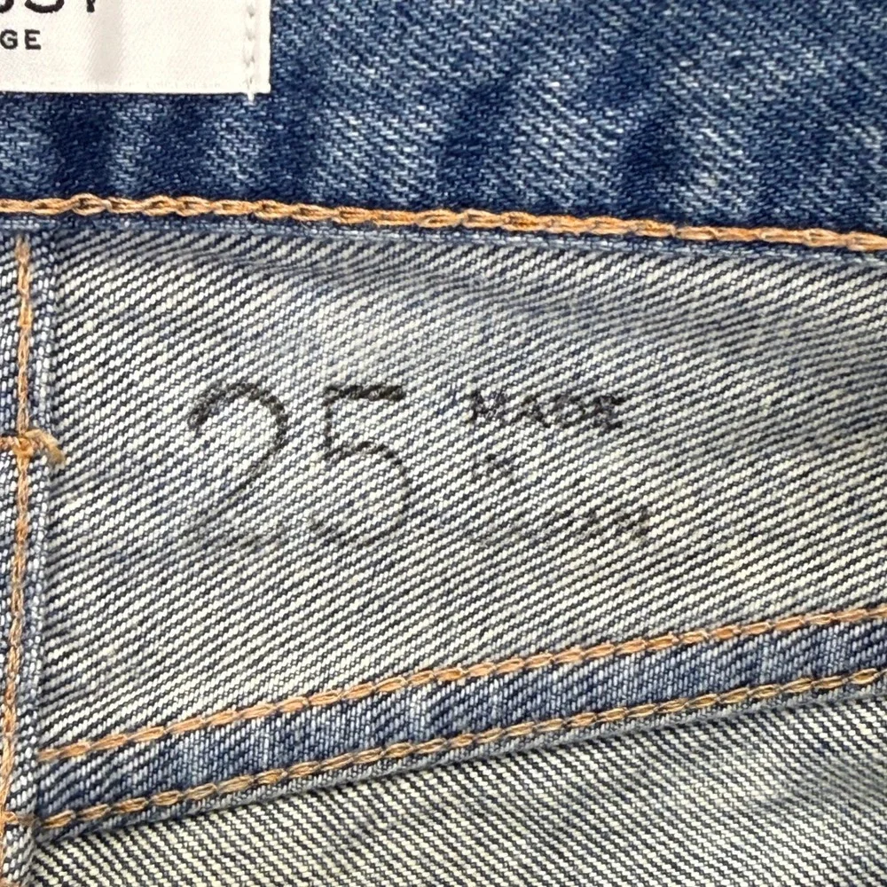 Moussy Vintage Slim Straight Distressed Medium Wash Button Fly Jeans Size 25